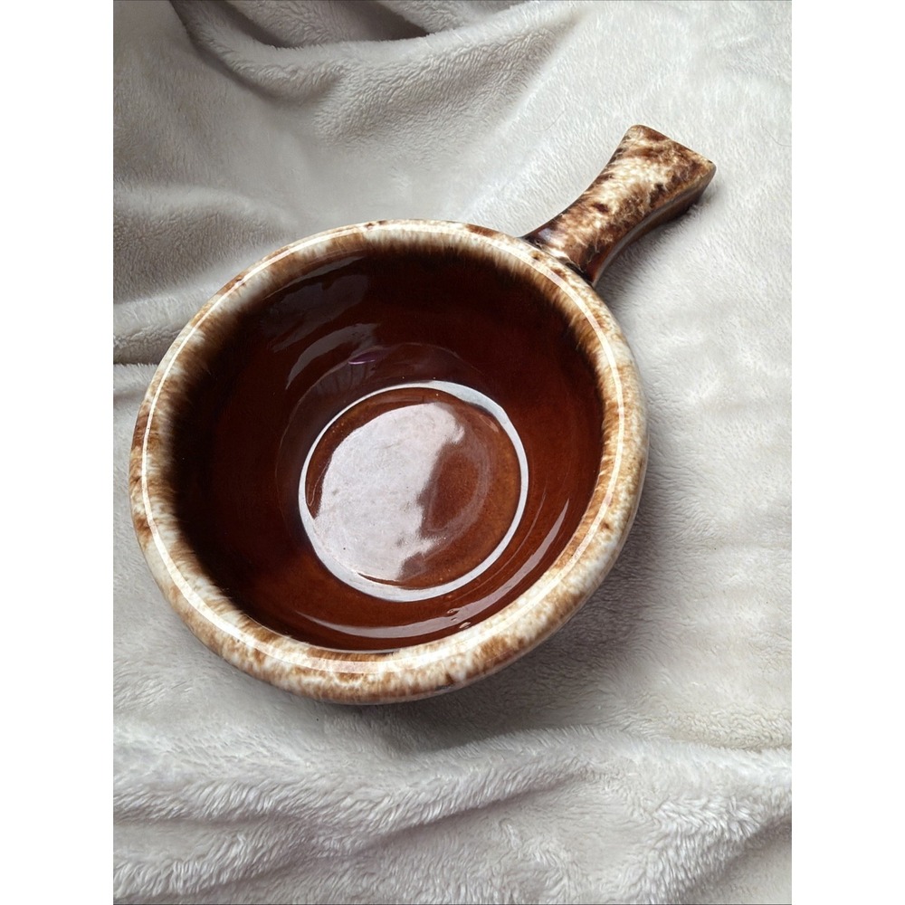 Vintage Hall Pottery Brown Drip Soup Bowl With Handle
